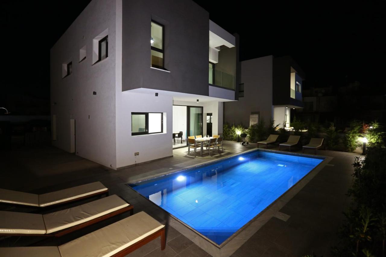 Oniron Villa Coral Bay